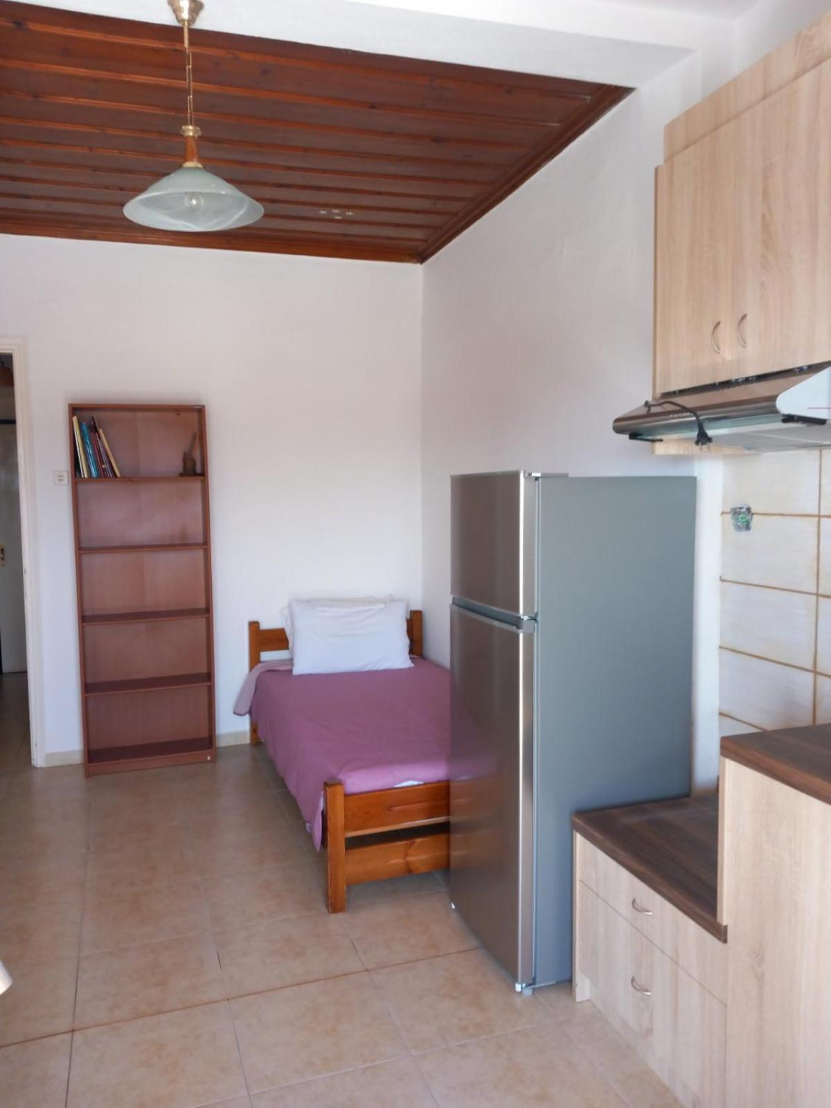 Katerinas Apartmens Skiathos Exterior photo