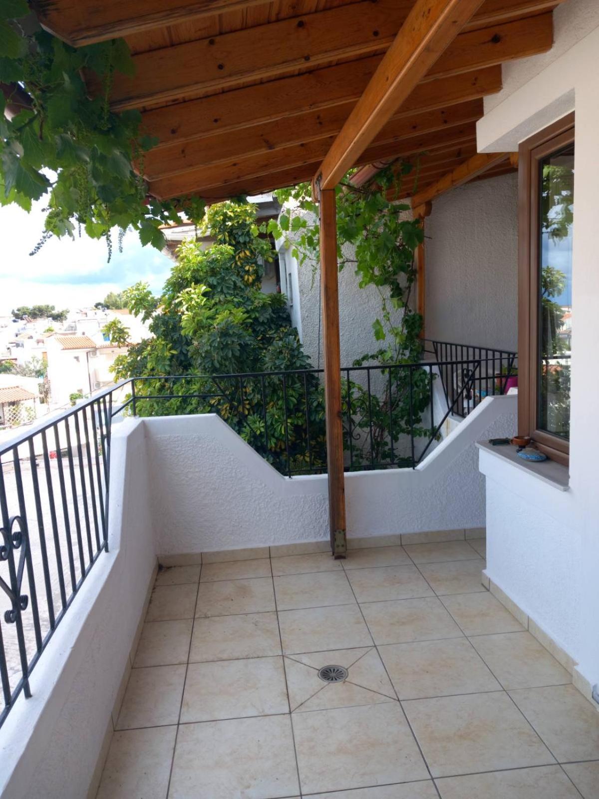 Katerinas Apartmens Skiathos Exterior photo