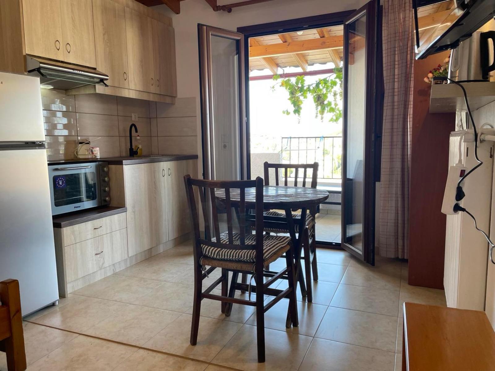 Katerinas Apartmens Skiathos Exterior photo