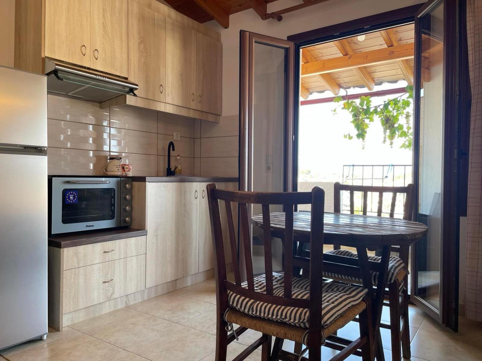 Katerinas Apartmens Skiathos Exterior photo